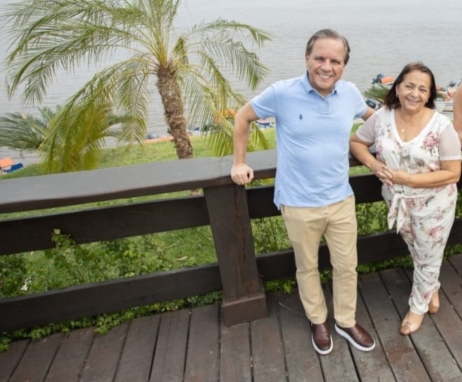 Referência no turismo em MS, Coronel David concede título de cidadã sul-mato-grossense à Odila Maria Silveira